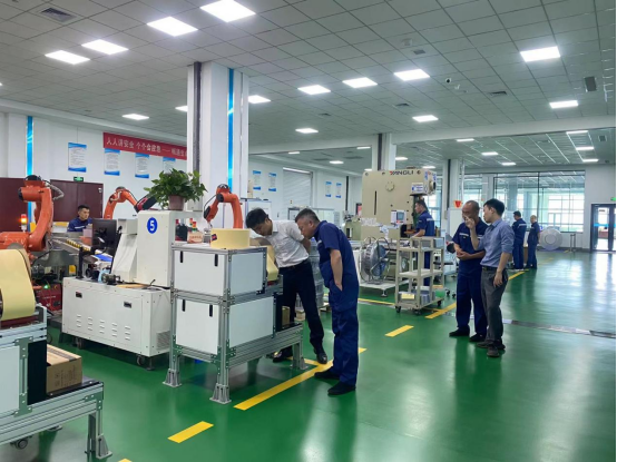 1720595728331086.png 攜手共促機動車號牌反光膜質量提升776.png